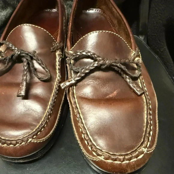 Cole Haan Brown Loafers & Slip-Ons with Smooth Leather and Moccasin Construction - Picture 3 of 6